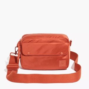 Madewell Sport Camera Bag in Rust